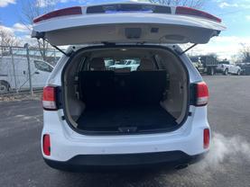 2014 KIA SORENTO SUV WHITE AUTOMATIC - Auto Spot