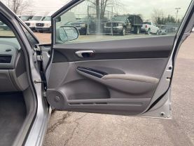 2006 HONDA CIVIC SEDAN SILVER AUTOMATIC - Auto Spot