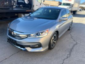 2016 Honda Accord - Image 13