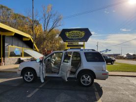 2006 MERCURY MOUNTAINEER SUV V8, 4.6 LITER PREMIER SPORT UTILITY 4D