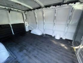 2015 CHEVROLET EXPRESS 2500 CARGO CARGO WHITE AUTOMATIC - Citywide Auto Group LLC