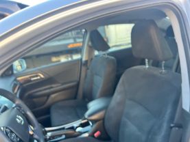 2016 Honda Accord - Image 5