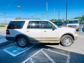 2012 FORD EXPEDITION SUV V8, FLEX FUEL, 5.4 LITER XLT SPORT UTILITY 4D