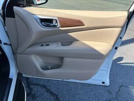 2018 NISSAN PATHFINDER SUV V6, 3.5 LITER PLATINUM SPORT UTILITY 4D