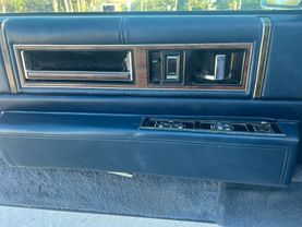 1993 CADILLAC DEVILLE COUPE V8, 4.9 LITER COUPE 2D