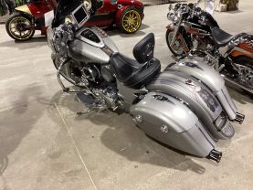 2017 INDIAN MOTORCYCLE CHIEFTAIN LIMITED CRUISER - -