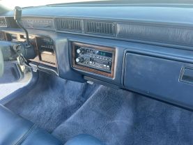 1993 CADILLAC DEVILLE COUPE V8, 4.9 LITER COUPE 2D