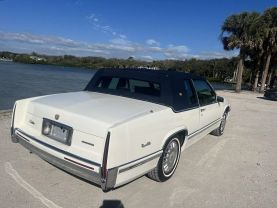 1993 CADILLAC DEVILLE COUPE V8, 4.9 LITER COUPE 2D