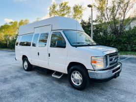 2010 FORD E350 SUPER DUTY PASSENGER PASSENGER WHITE AUTOMATIC - Citywide Auto Group LLC