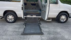 2010 FORD E350 SUPER DUTY PASSENGER PASSENGER WHITE AUTOMATIC - Citywide Auto Group LLC