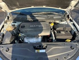 2015 CHRYSLER 200 SEDAN WHITE AUTOMATIC - Auto Spot