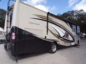 2015 THOR MOTOR COACH MIRAMAR - - 34.2 - LA Auto Star in Virginia Beach, VA