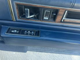 1993 CADILLAC DEVILLE COUPE V8, 4.9 LITER COUPE 2D