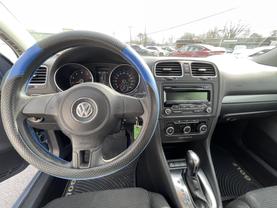 Used 2012 VOLKSWAGEN GOLF HATCHBACK 5-CYL, PZEV, 2.5 LITER 2.5L HATCHBACK 4D - LA Auto Star located in Virginia Beach, VA