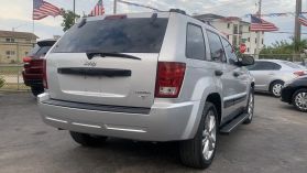 2005 JEEP GRAND CHEROKEE SUV V6, 3.7 LITER LAREDO SPORT UTILITY 4D