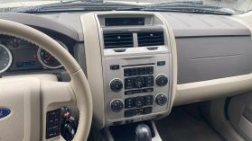 2010 FORD ESCAPE SUV GOLD AUTOMATIC - Auto Spot