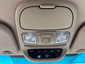 2007 TOYOTA SIENNA PASSENGER GOLD AUTOMATIC - Auto Spot