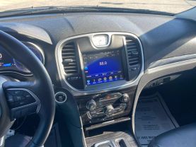 2016 CHRYSLER 300 SEDAN BLACK AUTOMATIC - Auto Spot
