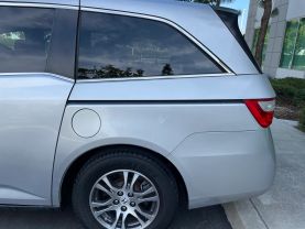 2011 HONDA ODYSSEY VAN V6, VTEC, 3.5 LITER EX-L MINIVAN 4D