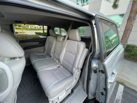 2011 HONDA ODYSSEY VAN V6, VTEC, 3.5 LITER EX-L MINIVAN 4D