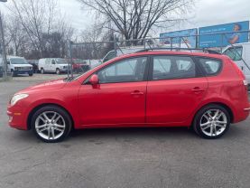 2010 HYUNDAI ELANTRA WAGON RED AUTOMATIC - Auto Spot