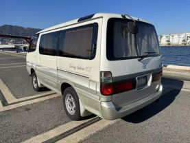 1998 TOYOTA HIACE VAN 1KZ-TE LIVING SALOON EX