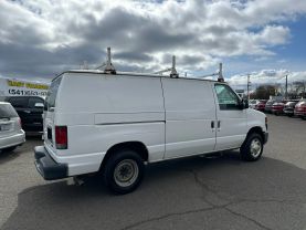 2011 FORD E150 CARGO