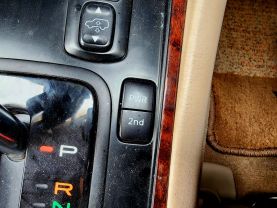 1998 TOYOTA LAND CRUISER SUV 2UZ-FE VX LIMITED