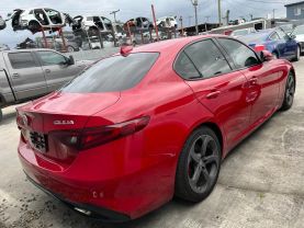 2017 Alfa Romeo Giulia - Image 4
