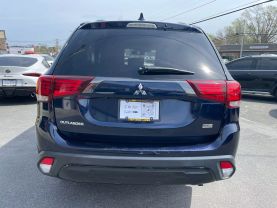 Used 2020 MITSUBISHI OUTLANDER SUV 4-CYL, 2.4 LITER LE SPORT UTILITY 4D - LA Auto Star located in Virginia Beach, VA