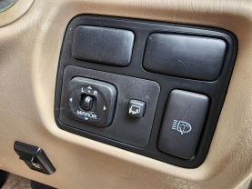 1998 TOYOTA LAND CRUISER SUV 2UZ-FE VX LIMITED