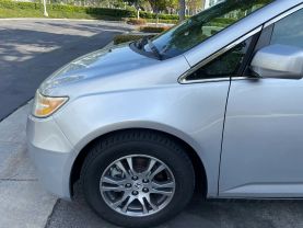2011 HONDA ODYSSEY VAN V6, VTEC, 3.5 LITER EX-L MINIVAN 4D