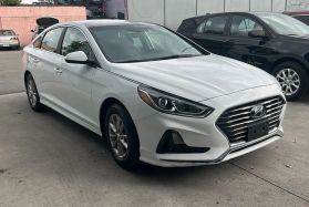 2019 Hyundai Sonata - Image 2