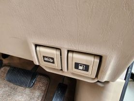 1998 TOYOTA LAND CRUISER SUV 2UZ-FE VX LIMITED