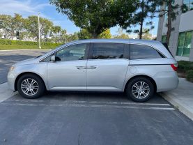 2011 HONDA ODYSSEY VAN V6, VTEC, 3.5 LITER EX-L MINIVAN 4D