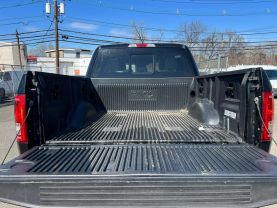 2016 FORD F150 SUPERCREW CAB PICKUP BLACK AUTOMATIC - Auto Spot