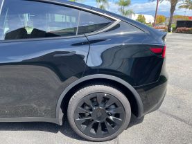 2022 TESLA MODEL Y SUV DUAL AC ELECTRIC MOTORS LONG RANGE SPORT UTILITY 4D
