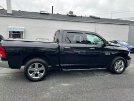 2016 RAM 1500 CREW CAB PICKUP BLACK AUTOMATIC - Xtreme Auto Sales
