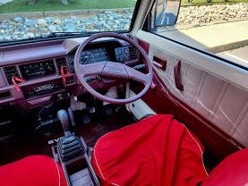 1985 SUZUKI EVERY VAN F5A EX