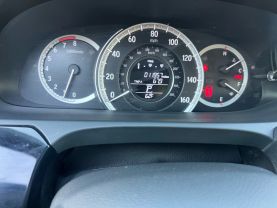 2017 Honda Accord - Image 20