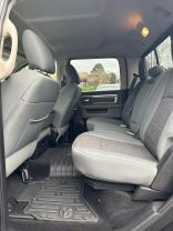 2016 RAM 1500 CREW CAB PICKUP BLACK AUTOMATIC - Xtreme Auto Sales