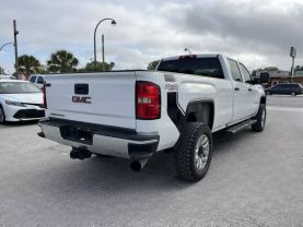 2019 GMC SIERRA 2500 HD CREW CAB PICKUP WHITE AUTOMATIC -  V & B Auto Sales