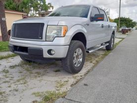 2011 Ford F150 Supercrew Cab - Image 3
