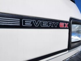 1985 SUZUKI EVERY VAN F5A EX