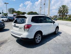 2018 SUBARU FORESTER SUV CRYSTAL WHITE PEARL AUTOMATIC - Tropical Auto Sales