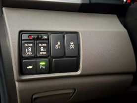 2012 HONDA ODYSSEY PASSENGER - - - Citywide Auto Group LLC