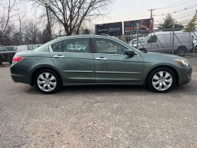2009 HONDA ACCORD SEDAN GREEN AUTOMATIC - Auto Spot