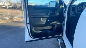 2014 RAM 1500 CREW CAB PICKUP WHITE AUTOMATIC - Auto Spot