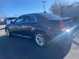 2016 CHRYSLER 300 SEDAN BLACK AUTOMATIC - Auto Spot