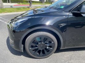 2022 TESLA MODEL Y SUV DUAL AC ELECTRIC MOTORS LONG RANGE SPORT UTILITY 4D